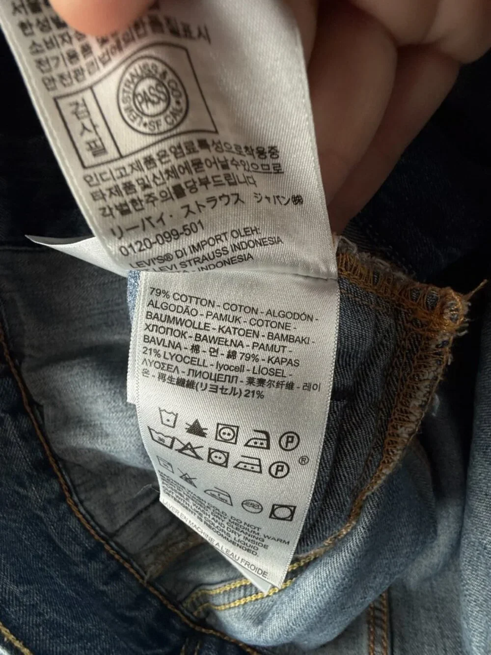 Levis Premium Denim Jacket Small Blue Metal Buttons Type 3 Cotton Lyocell Men